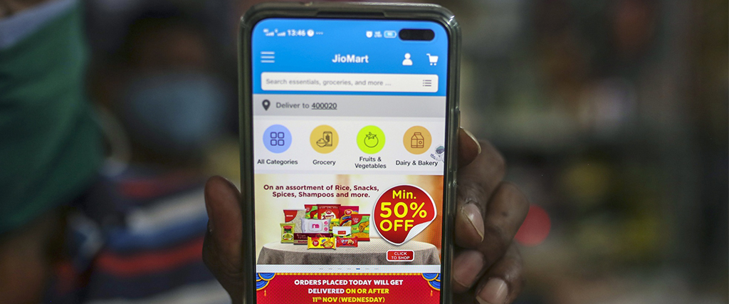 WhatsApp Grocery Shopping: Mukesh Ambani Attacks Amazon's Grip on Indian Market